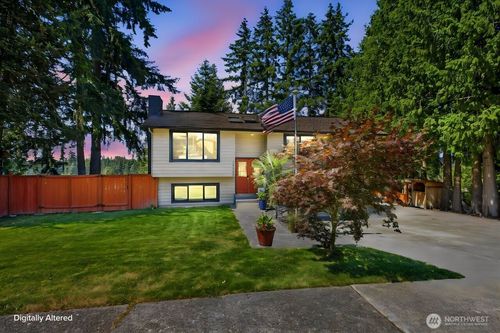 13305 115th Ave Ne, Kirkland, WA, 98034-2169 | Card Image