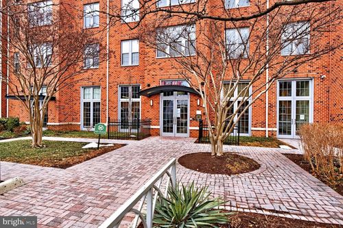 unit-368-1391 Pennsylvania Ave Se, WASHINGTON, DC, 20003-3085 | Card Image