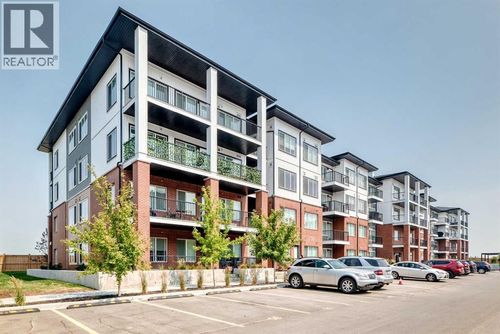 6 Merganser Dr W, Chestermere, AB, T1X2Y2 | Card Image