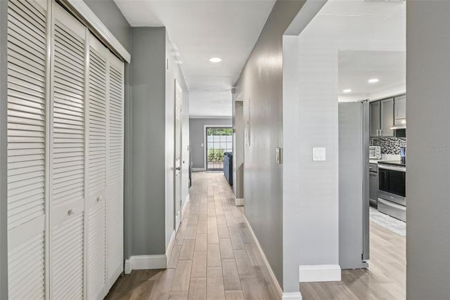 16076 Dawnview Dr, Townhouse with 2 bedrooms, 3 bathrooms and null parking in TAMPA FL | Image 10