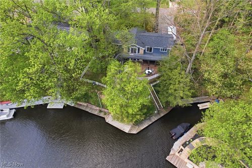2410 Plum Creek Dr, Roaming Shores, OH, 44084-9530 | Card Image