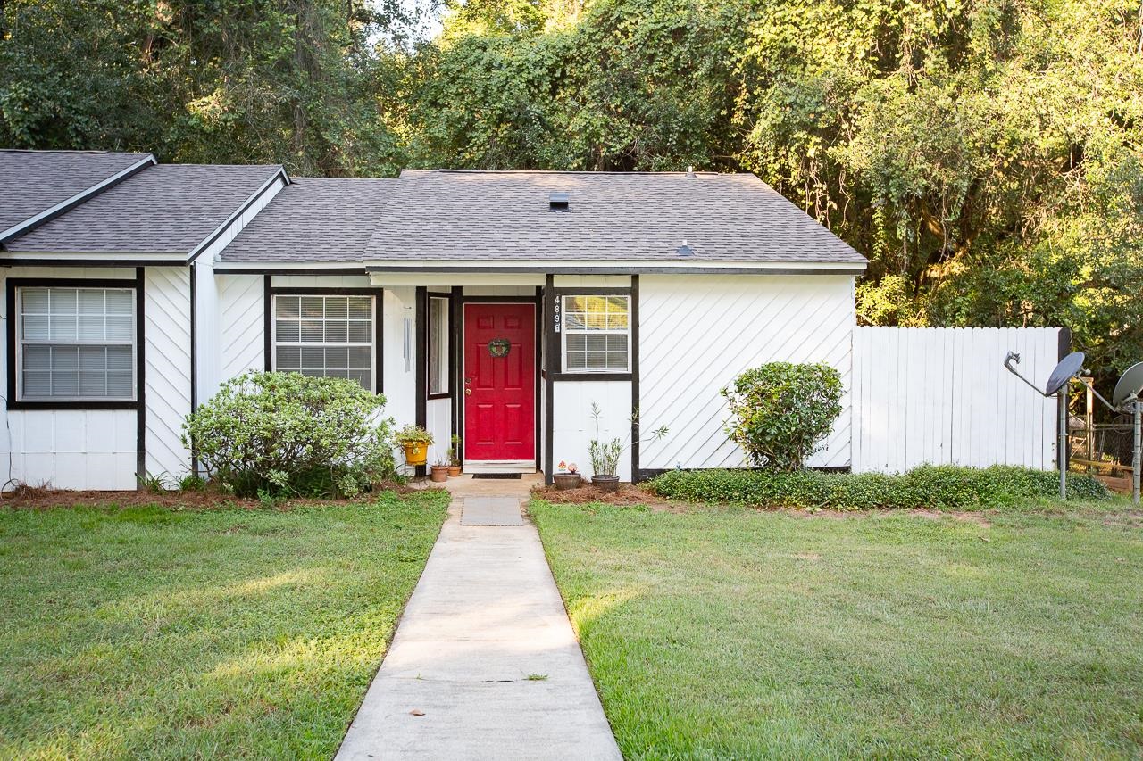 Leah Ln, Tallahassee, FL 32303