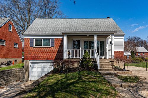 3396 Greencrest Ct, Cincinnati, OH, 45248-4216 | Card Image