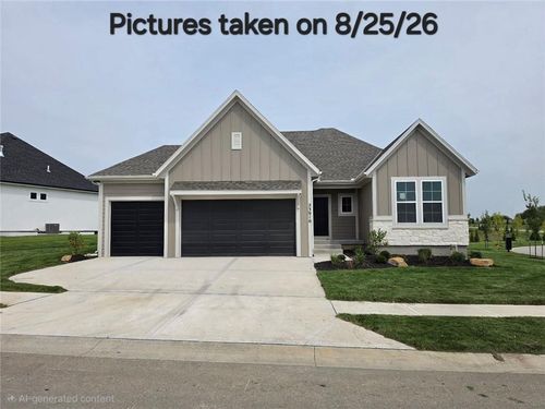 23910 W 112th Ter, Olathe, KS, 66061-7131 | Card Image