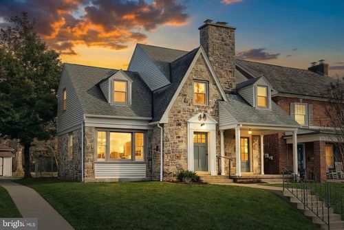 29 N Rockburn St, YORK, PA, 17402-2333 | Card Image