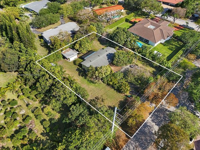13101 Sw 82 Nd Ave, House other with 4 bedrooms, 2 bathrooms and null parking in Pinecrest FL | Image 36