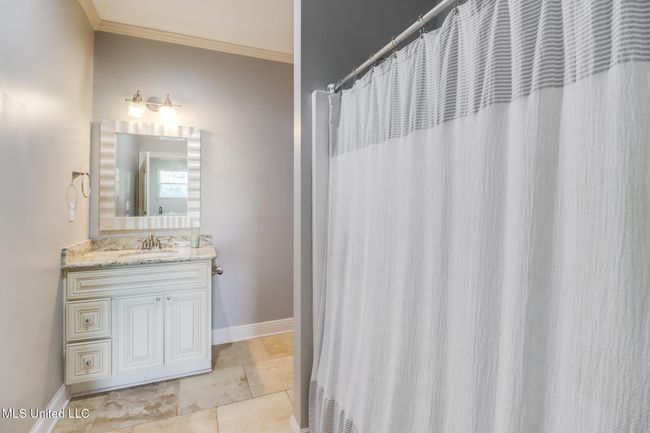 Full bath 3 | Image 25