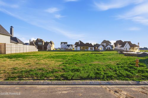 205 Sabal Grove Ln, Youngsville, LA, 70592-6994 | Card Image