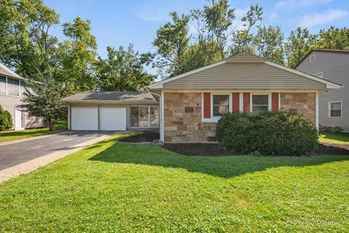 720 Woodhollow Lane, Buffalo Grove, IL, 60089 | Card Image