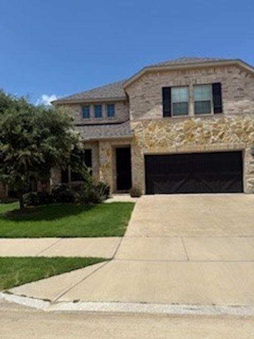 2316 Willow Garden Dr, Little Elm, TX, 75068-3729 | Card Image