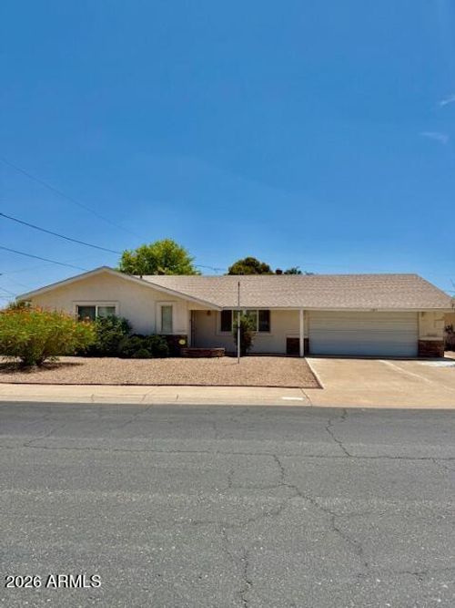11801 N Coggins Dr, Sun City, AZ, 85351-3965 | Card Image
