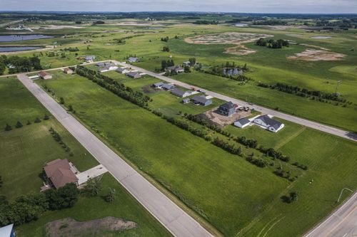 121 Partridge St, Audubon, MN, 56511-4303 | Card Image