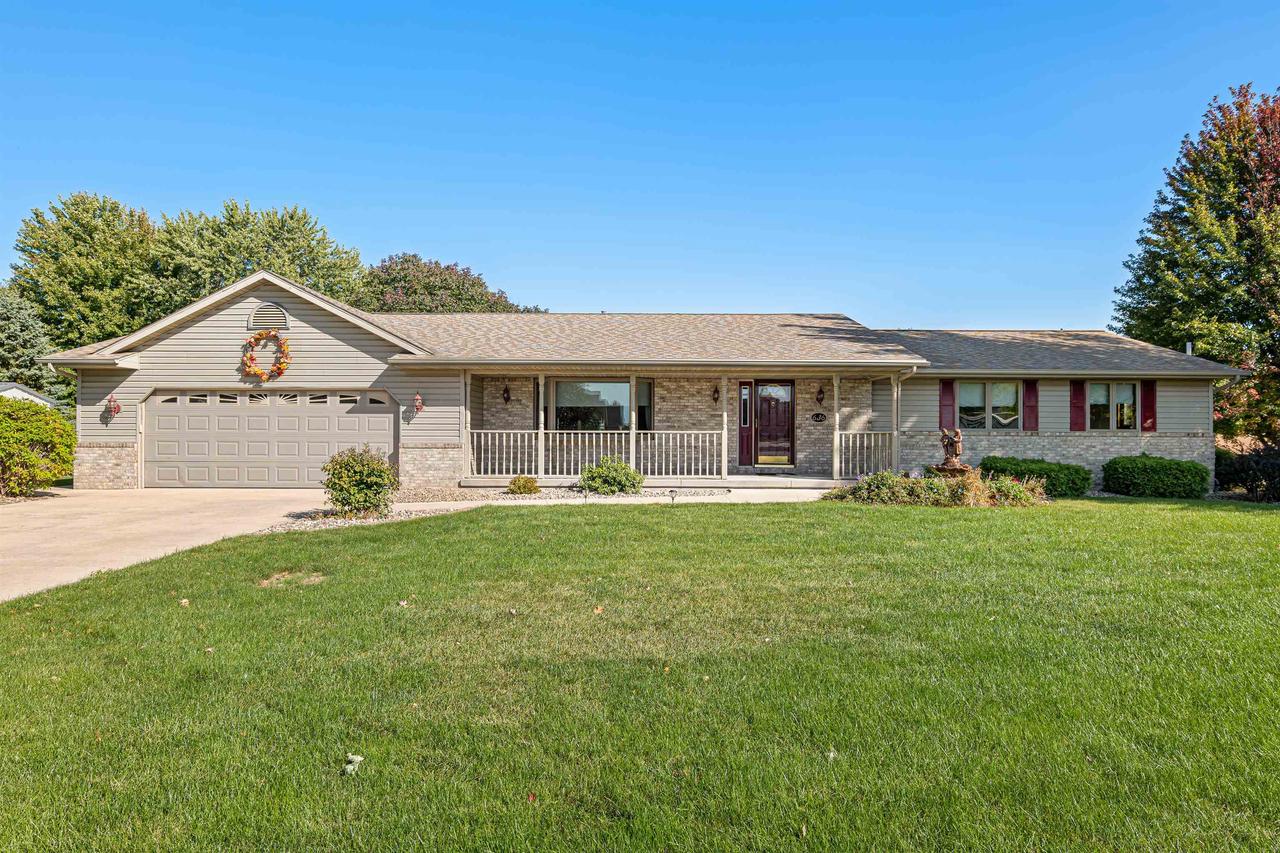 Falcon Ln, Chilton, WI 53014
