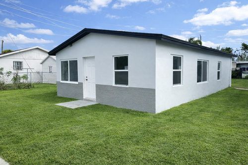 2-1405 Nw 5th Court, Florida City, FL, 33034 | Card Image