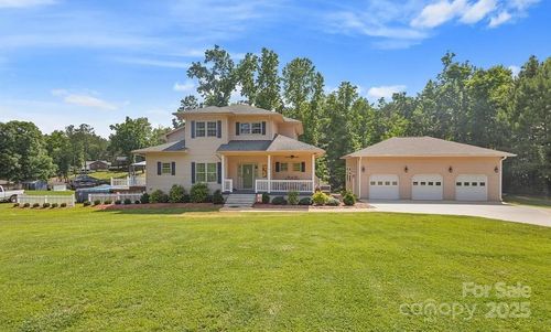49412 River Run Rd, Albemarle, NC, 28001-7619 | Card Image