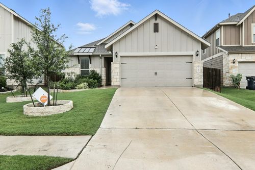 140 Cascata Way, Liberty Hill, TX, 78642-2125 | Card Image