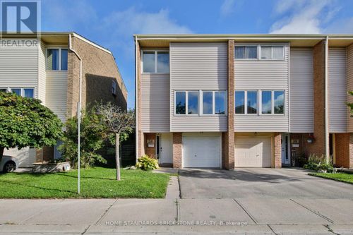 38-700 Osgoode Dr, London, ON, N6E2H1 | Card Image