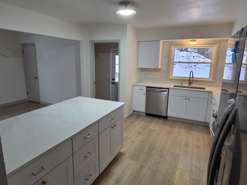 360 Richard Street, Waukesha, WI, 53189 | Card Image