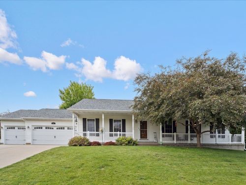 857 Shadetree Ct, Lisbon, IA, 52253-9691 | Card Image
