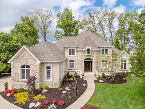 11779 Grandstone Ln, Montgomery, OH, 45249-3436 | Card Image