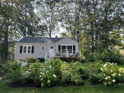 60 Oakhurst Road, Cape Elizabeth, ME, 04107 | Card Image