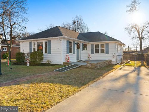 20 E Landing Rd, BLACKWOOD, NJ, 08012-5017 | Card Image