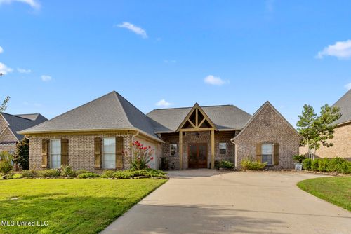 313 Royal Pond Cir, Flowood, MS, 39232-7705 | Card Image