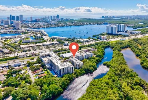 apt-314-17890 W Dixie Hwy, North Miami Beach, FL, 33160-5807 | Card Image