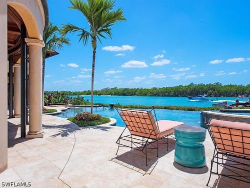 840 Admiralty Parade E, NAPLES, FL, 34102-7875 | Card Image