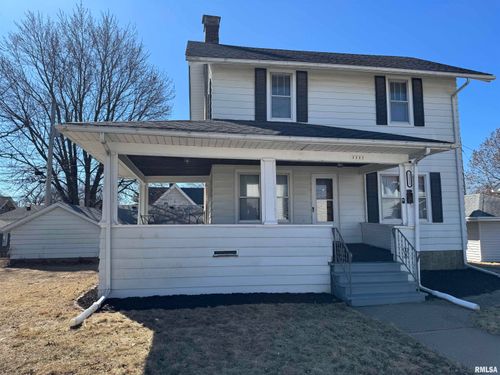 1111 E Colorado St, Davenport, IA, 52803-1936 | Card Image