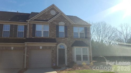 2339 Whitford Ln, Charlotte, NC, 28210-4488 | Card Image