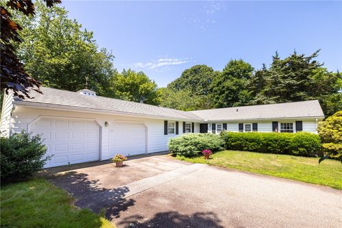2 Quail Run, Westerly, RI, 02891-5016 | Card Image