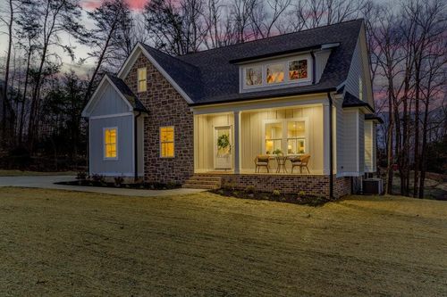 35 Greenview Dr, Dunlap, TN, 37327-8869 | Card Image