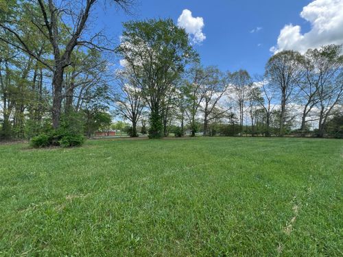 3 W Cumberland Ave, Jamestown, KY, 42629-2307 | Card Image