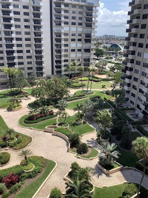 apt-404-5100 N Ocean Blvd, Lauderdale By The Sea, FL, 33308-3009 | Card Image