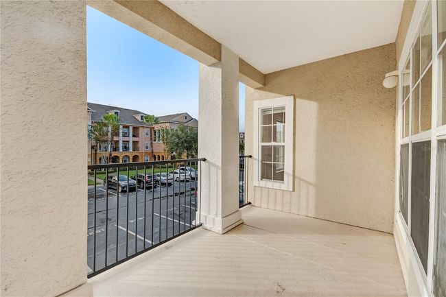 APT-1825 - 3701 Conroy Rd, Condo with 3 bedrooms, 2 bathrooms and null parking in ORLANDO FL | Image 4