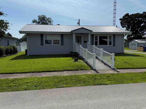 305 S Grove St, Odon, IN, 47562-1515 | Card Image