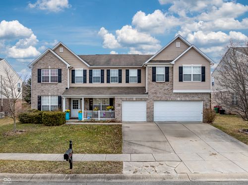 10535 Pokagon Way, Indianapolis, IN, 46239-9729 | Card Image