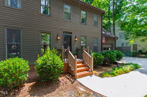 6716 Rainwater Rd, Raleigh, NC, 27615-7419 | Card Image