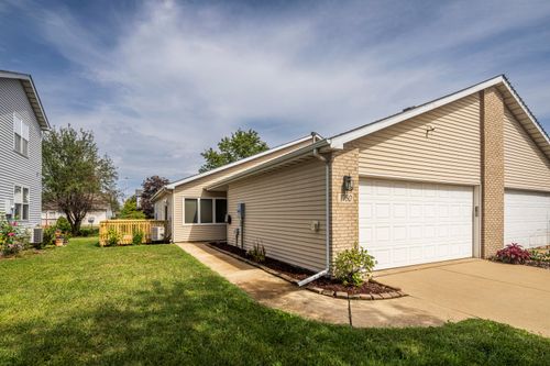 1750 Beech Dr, Crown Point, IN, 46307-8986 | Card Image