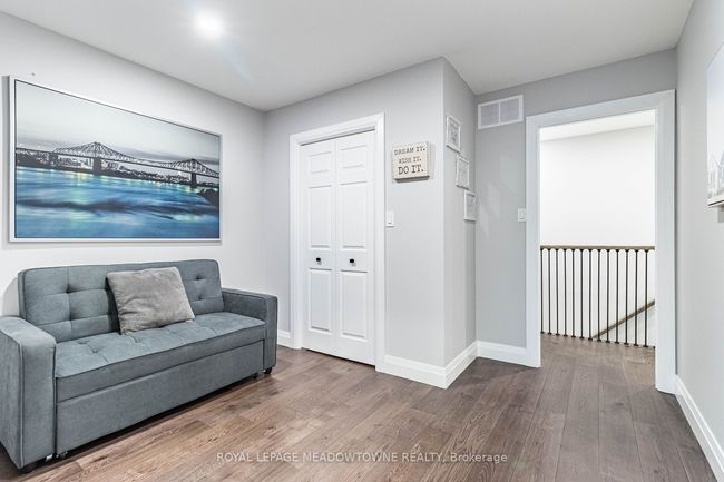 20 Sloan Dr, House other with 4 bedrooms, 4 bathrooms and 2 parking in Milton ON | Image 9