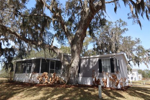 25157 Buttonwood Dr, ASTATULA, FL, 34705-9222 | Card Image