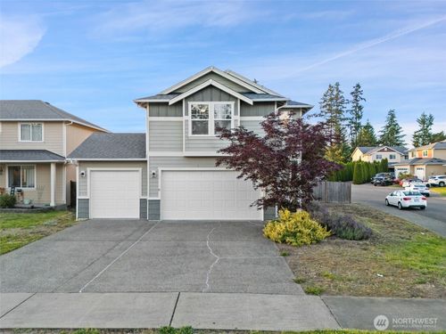 8117 207th St E, Spanaway, WA, 98387-5257 | Card Image