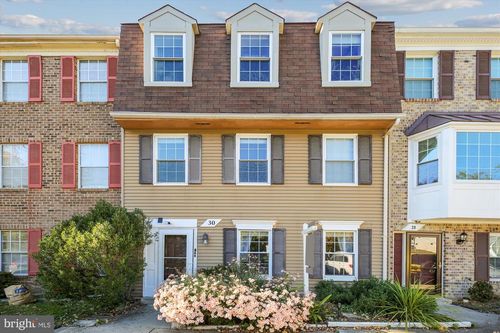 30 Spring St, Gaithersburg, MD, 20877-1900 | Card Image