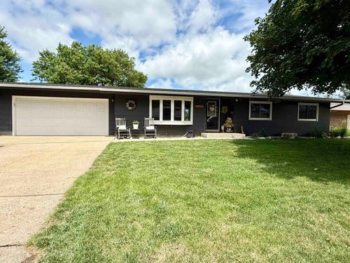 1111 W 14th St, Spencer, IA, 51301-2812 | Card Image