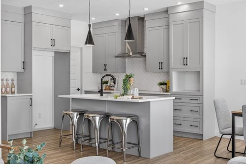 1090 Bayview Cres Sw, Airdrie, AB, T4B5N7 | Card Image