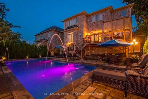 90 Grandview Ave, Thornhill, ON, L3T1H4 | Card Image