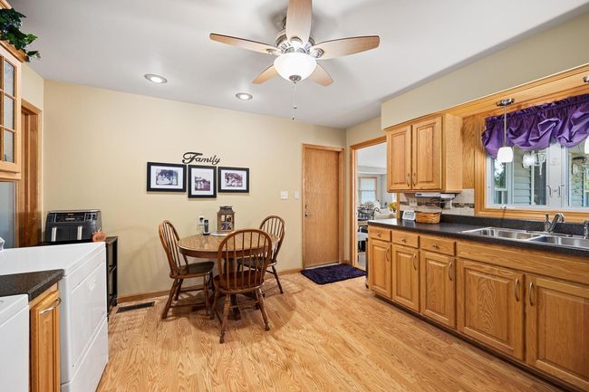 107 E Hickory St, House other with 2 bedrooms, 1 bathrooms and 2 parking in Chatsworth IL | Image 17