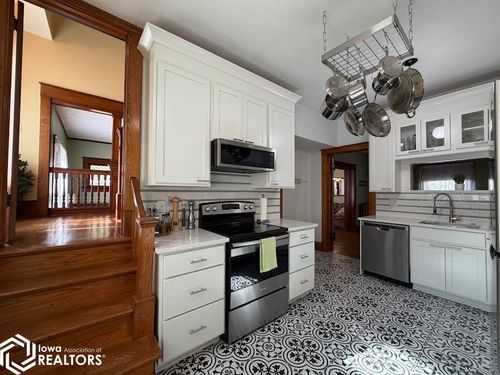 1304 Chestnut St, Atlantic, IA, 50022-2238 | Card Image