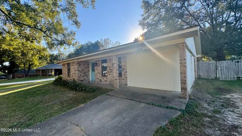415 Mckay Cir, Pelahatchie, MS, 39145-3101 | Card Image